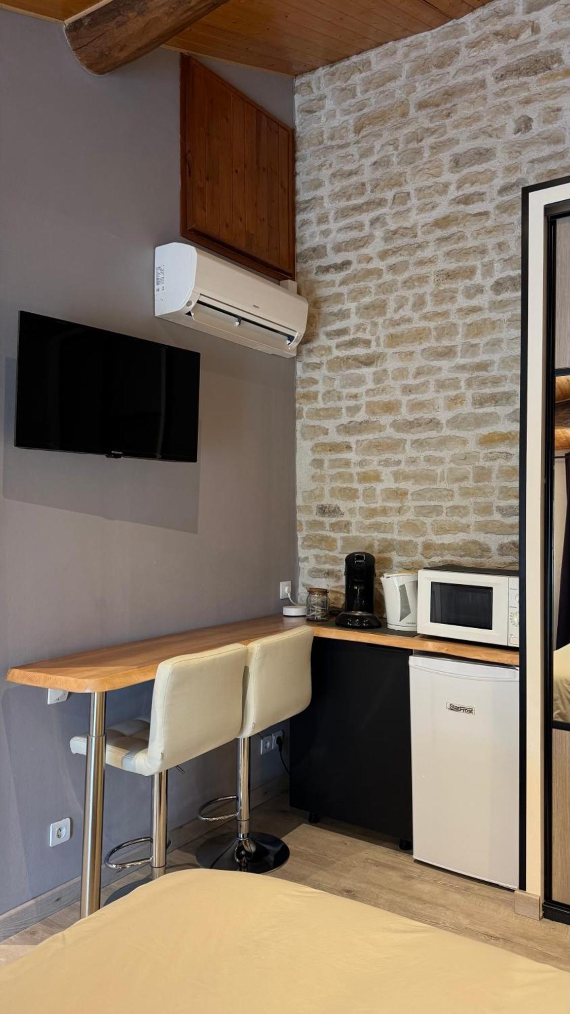 Chambres D'Hotes Les Rozieres Le Bourdet Exterior foto
